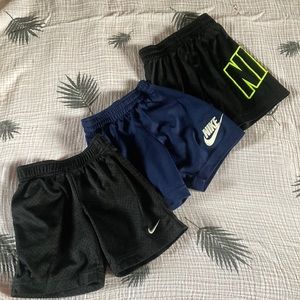 Nike Shorts- 3T (2-3)